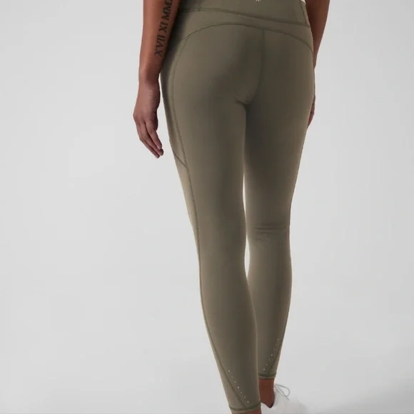 Athleta Rainier Tight - Picture 3 of 14